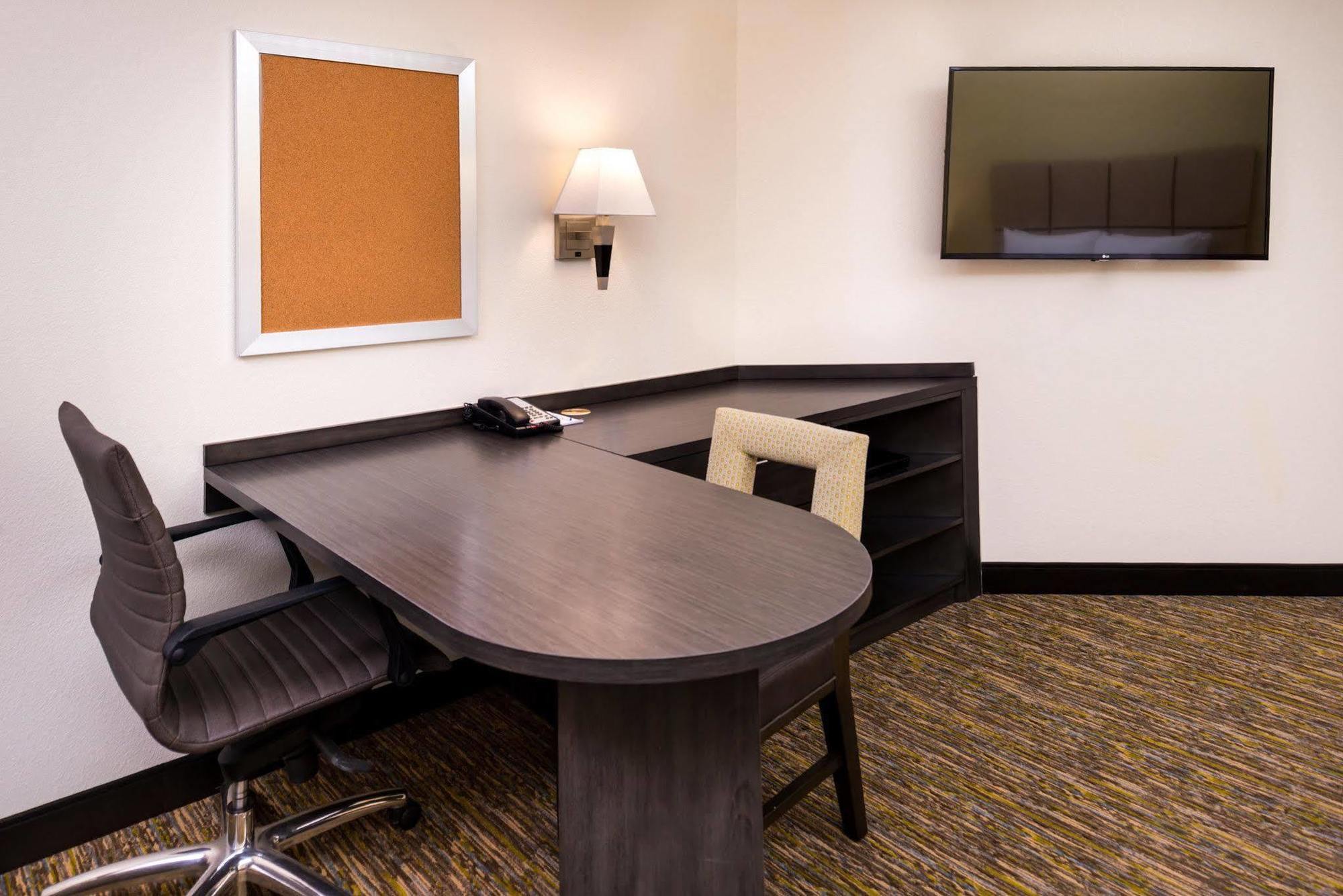 Candlewood Suites Carlsbad, An Ihg Hotel Exterior photo