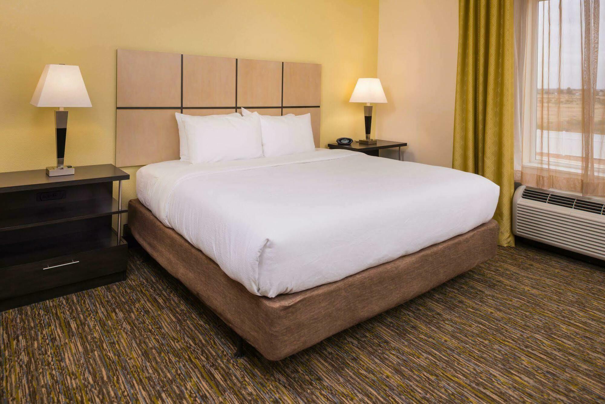 Candlewood Suites Carlsbad, An Ihg Hotel Exterior photo