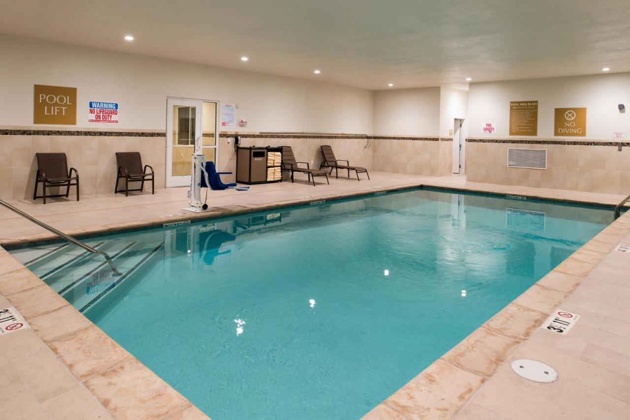 Candlewood Suites Carlsbad, An Ihg Hotel Exterior photo